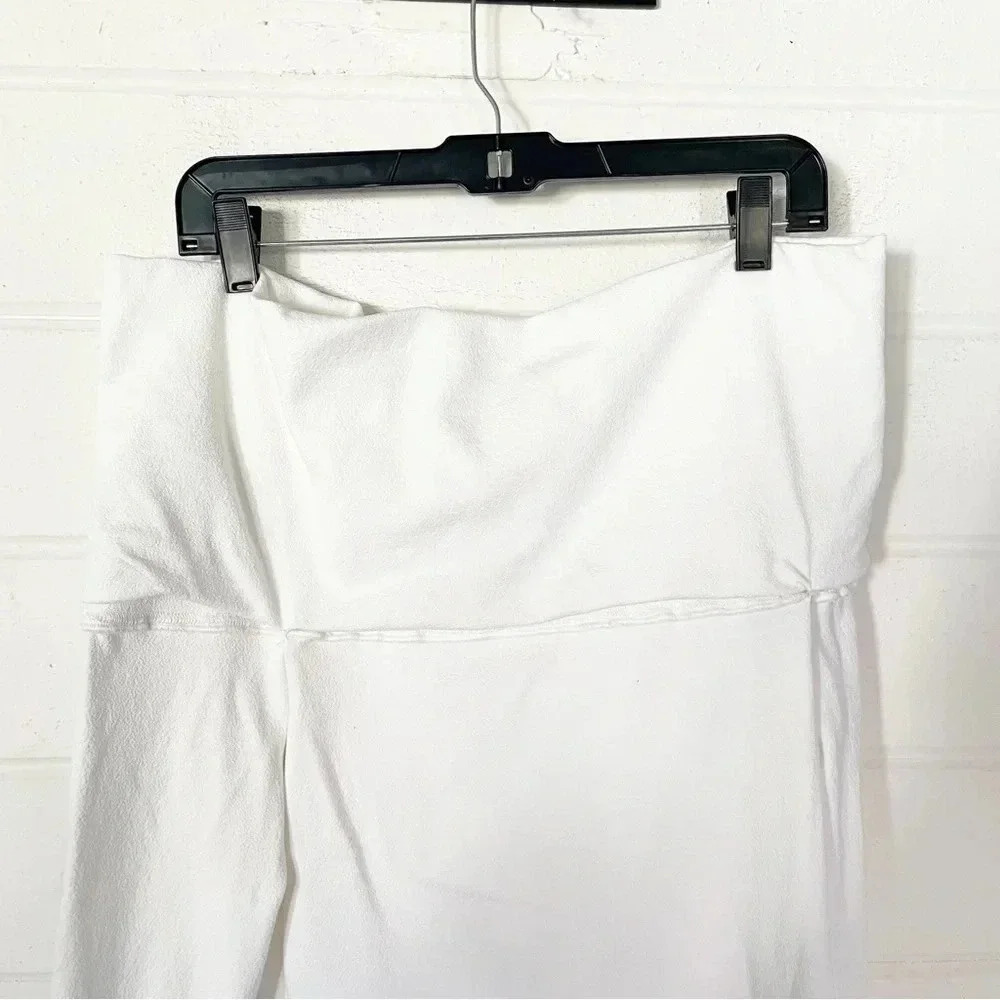 EUC Club Monaco Tabbie Off-the-Shoulder Top in White Size Medium - Picture 6 of 10